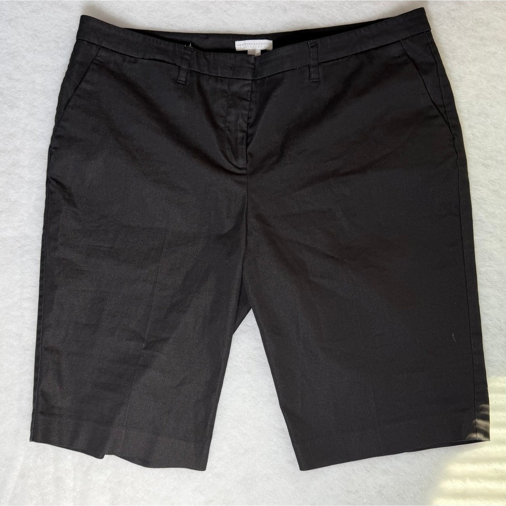 New York & Company Black Bermuda Shorts 14 Preppy‎ Resortwear Old Money Coastal